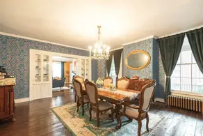 The Edgcote Room in Historic Holladay House - Image 4
