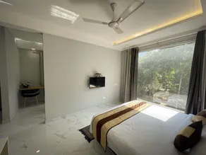 A modern service apartment just 12 mins from Cyber City - Image 3