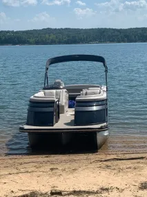 Beautiful lakefront home! Beach your boat, swim, kayak and more! Sleeps 2-10. - Image 5