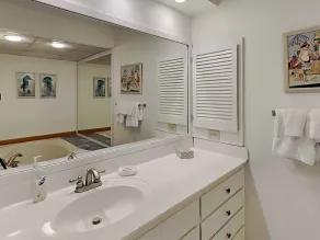 Beautiful 16B Inlet Point Condo - Image 3