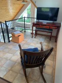 Riverfront vacation home with beautiful views and private dock - Image 4