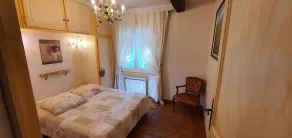 Quiet Provencal villa with character, 4000m2 fenced garden - Image 3