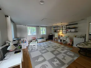 Lakefront house located on Little Sebago lake ~ 2,500 Sf. Ft. - Image 3