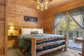 Big Trout Wood Cabin, HotTub, Grill, Game Room Loft, - Image 4