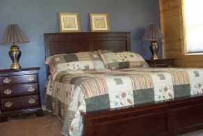 Ellen's Log Cabin with Hot Tub ~ Located Minutes From The Upper Meramec River - Image 4