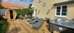 Toftegården Guesthouse - Apartments & Rooms - Image 2