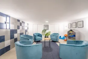 ONE Bedroom Apartment - Image 4
