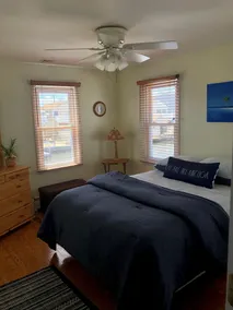 Water view from every room - Image 3