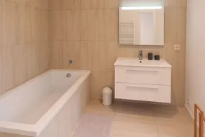 Holiday home · Sleeps 8 · 4 bedrooms · Private pool · Panoramic sea view - Image 2