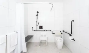 Clare Hillside Apartments - Image 4