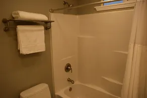 Seattle Tacoma · Seattle / Aéroport / Tram / SeaTac / 1Bdrm Apt / Waterfront Home - Image 3