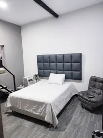 Grand Deluxe Room W/Bathroom and balcony @Poblado #6 301 (1guest) - Image 5