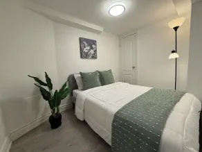 Family-Friendly 3BR in Little Italy - Image 5