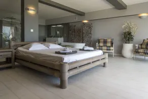 Prestigefylld egendom på 480m2, uppvärmd pool 15 * 6 med poolhus, 6bb, 6sdb, 3mn strand - Image 5