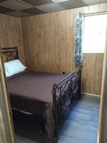 Goodall's Up North Resort, 2.5 miles from the AuSable River - Image 3