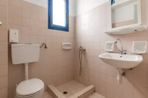 Holiday Home '7 Perasma Kypri Beach' with Private Terrace, Wi-Fi and Air Conditioning - Image 2