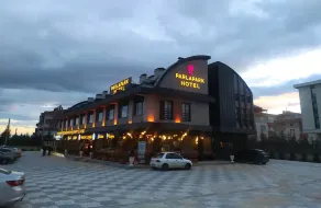 Parla Park Otel - Image 4