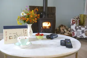 Corderry Farmhouse, idyllic cottage amid 250 acres - Image 2