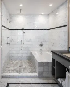 Glenmore Plaza Hotel - Image 4