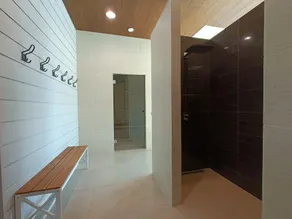 Naava Resort Luppo - Huvila järvinäkymällä ja ulkoporealtaalla - Image 4
