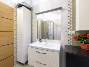 Hermosa villa, piscina climatizada, chimenea, traslado gratuito al aeropuerto, auto en casa - Image 4