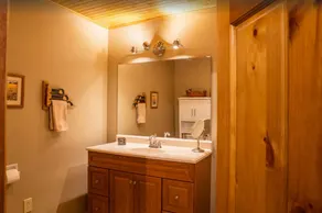 Incorrect rates on VRBO , 399 thru May 23, 449 Summer rates. Plus fees & taxes. - Image 5