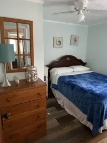 Spacious Cottage Close to Beach - Image 5