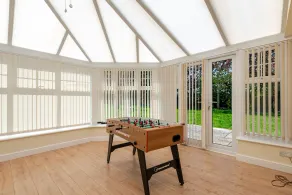 The Limes Bungalow - Image 4
