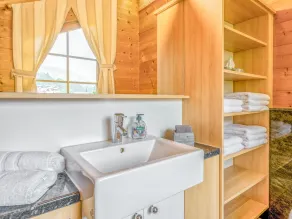 Holiday home in Brixen: steam Bath, near Skilift - Image 4