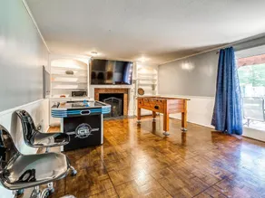 Beautiful home with large outdoor pool and hot tub. Large beautiful backyard - Image 4