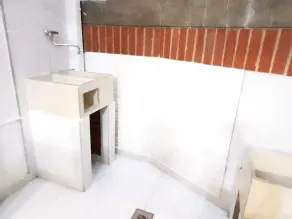 Beautiful fresh full apartment in main area of the city - Image 3