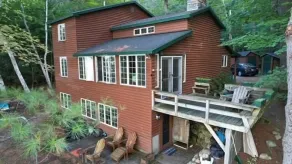 On Moose Pond: Lake/ski house with mountain views!! - Image 4