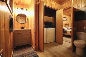 Secluded Cabin with Hot tub on spacious private lot - Image 3