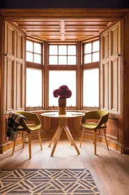 JOIVY Contemporary Cottage with Free Parking - Image 4