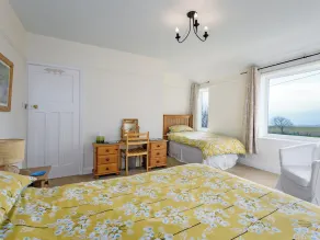 2 bedroom accommodation in Llysfaen Village, near Old Colwyn - Image 5
