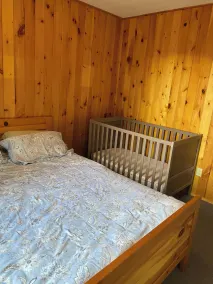 Rare Beachfront Cabin in Clearwater Bay, only 25 min from Kenora. Pet friendly! - Image 5