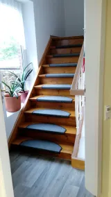 Cozy and generously equipped apartment with balcony in Dörphof - Image 2