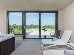 Apartment in Croatia Near the Coast - Image 4