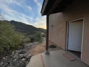 10 Minute Walk to Downtown Cave Creek Restaurants, Night Life and Shops - Image 3