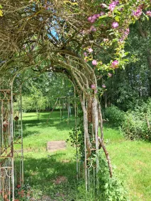 LA LAUJÈRE: Discover our Gîte Ivie with its pretty garden and private swimming pool - Image 5