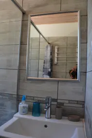 Lej roligt hus med privat jacuzzi i Vallon Pont d Arc ARDECHE - Image 3