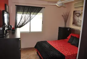 Villa with private pool - near golf - Image 4