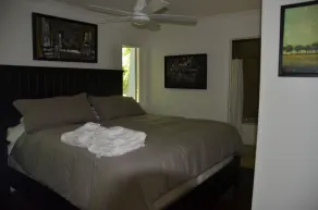 Cottage pitoresca linda em uma baía tranquila no lago Rosseau, Muskoka - Image 5