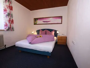 Cosy apartment for 8 guests with WIFI, TV, balcony and pets allowed - Image 5
