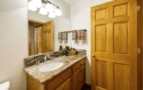 Woodland at Tahoe Park By Tahoe Getaways - Dog OK, Private Beach HOA & Fireplace - Image 4