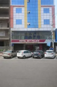 Hotel Sky Palace - Image 5