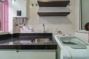 Apartamento com 2 quartos em prédio com piscina - Image 4