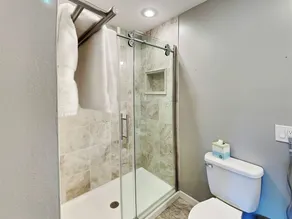 Alpine Loft and Lake - Image 3