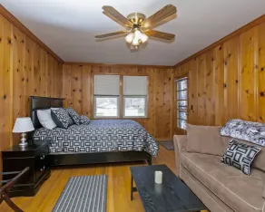 * 10 sovplatser / Rymlig Midcentury Charmer! Minuter till centrum / Opryland gratis Wifi * - Image 5
