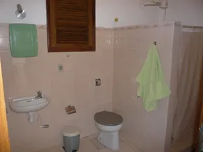 8 Schlafzimmer, Haupthaus und Gästehaus, 5 Bäder, Pool, Spielzimmer, Grill - Image 4